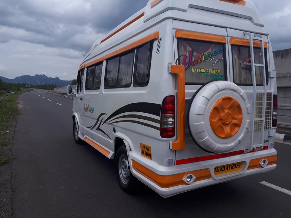 Tempo Traveller in Guruguram